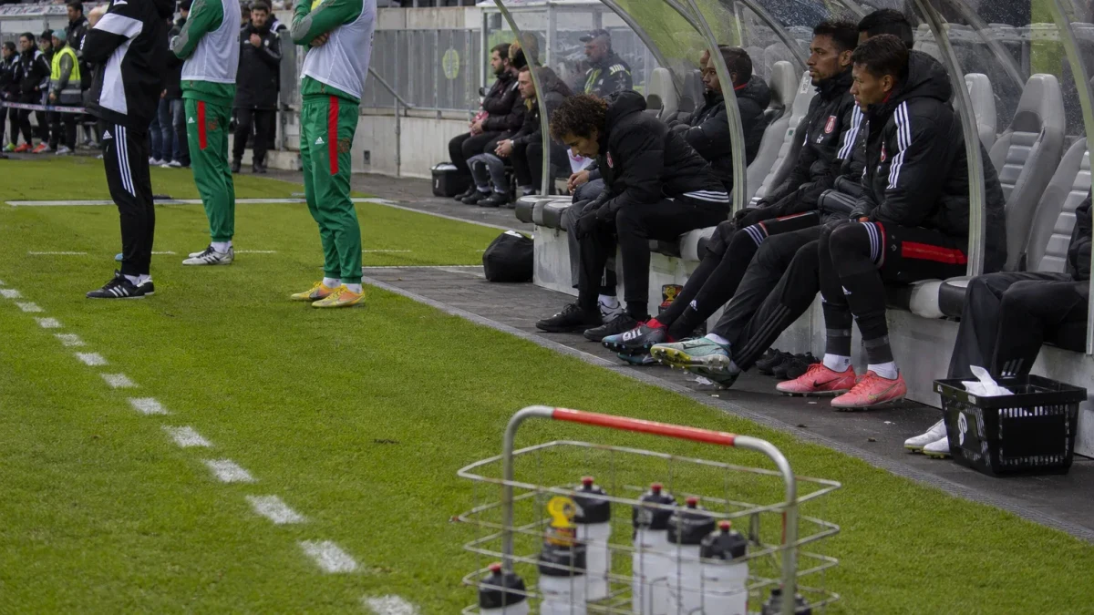 Augsburg knuste Frankfurt og tok førsteplassen