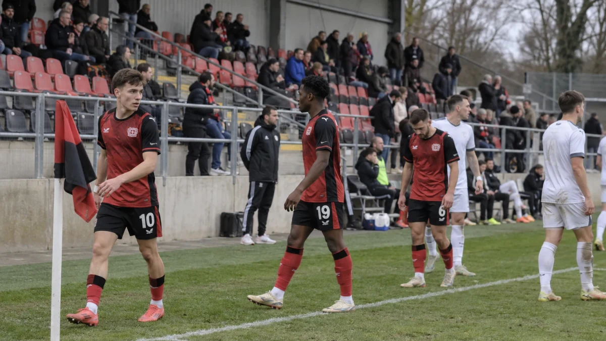 Schick sikret 2-2 for Leverkusen i Augsburg