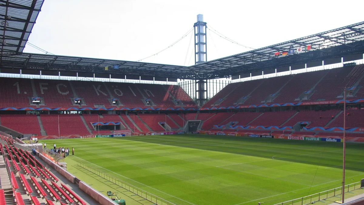 RheinEnergieStadion i Köln.