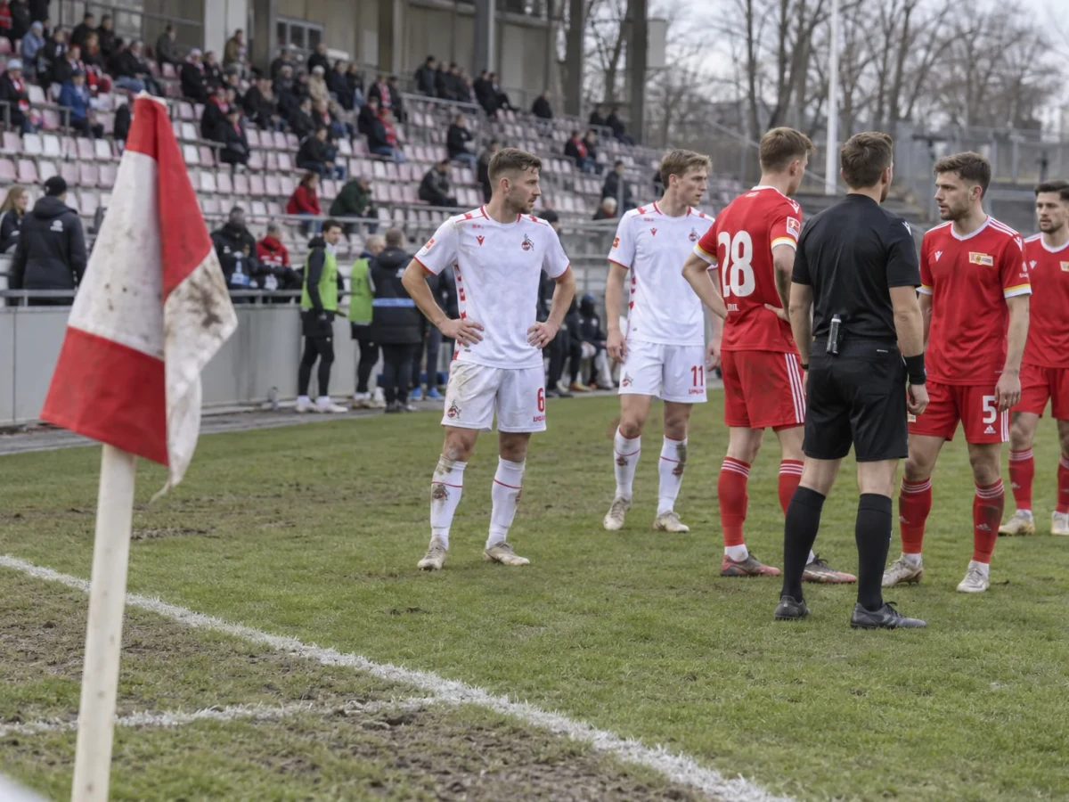 Köln slo Union Berlin 3-0 og er nummer tre