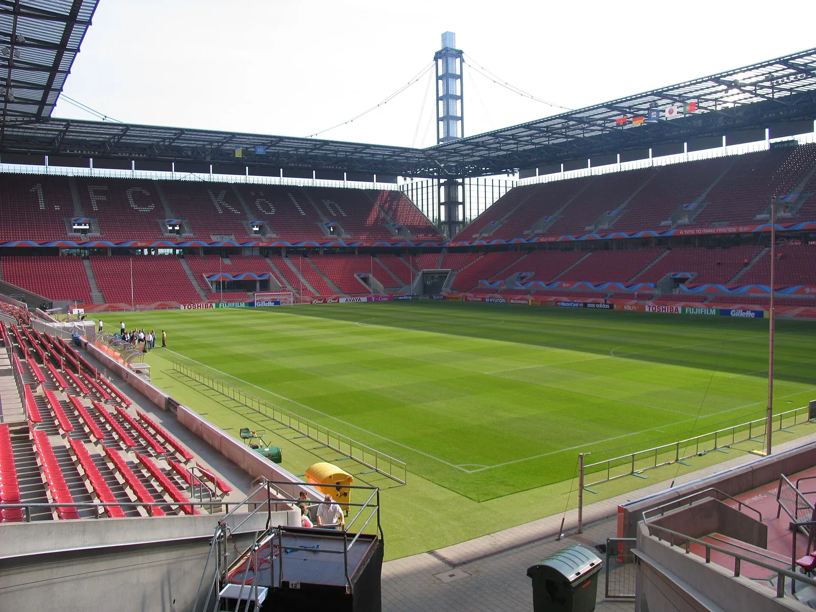 RheinEnergieStadion i Köln.