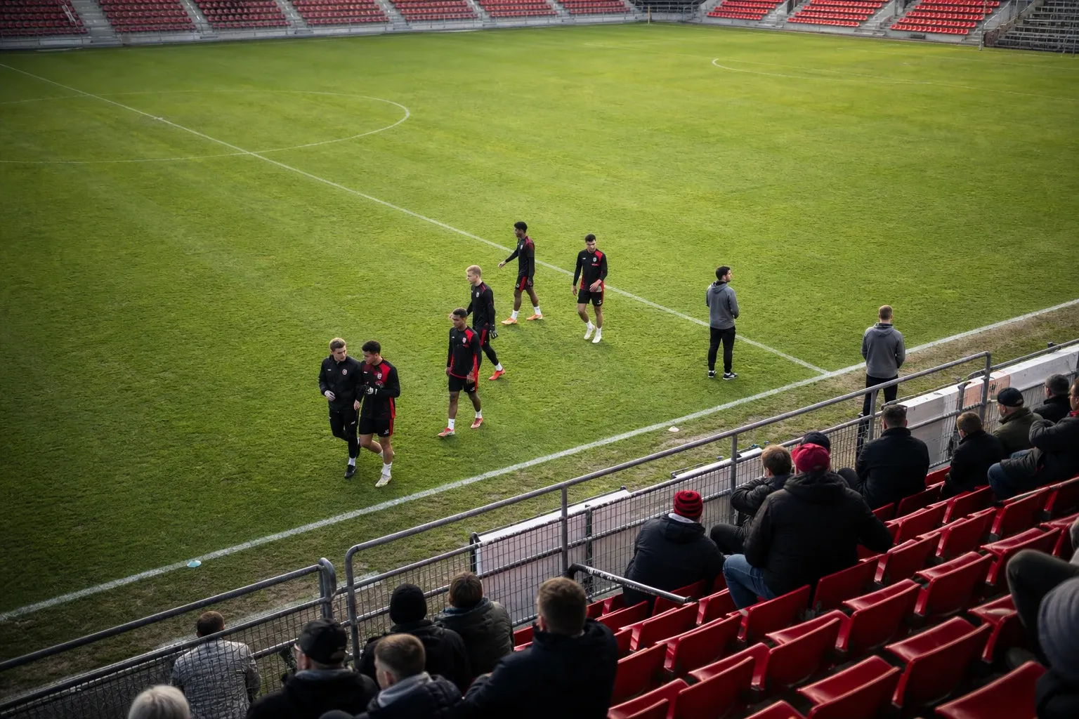 Martínez krever full innsats når Leverkusen møter Bundesliga-debutant