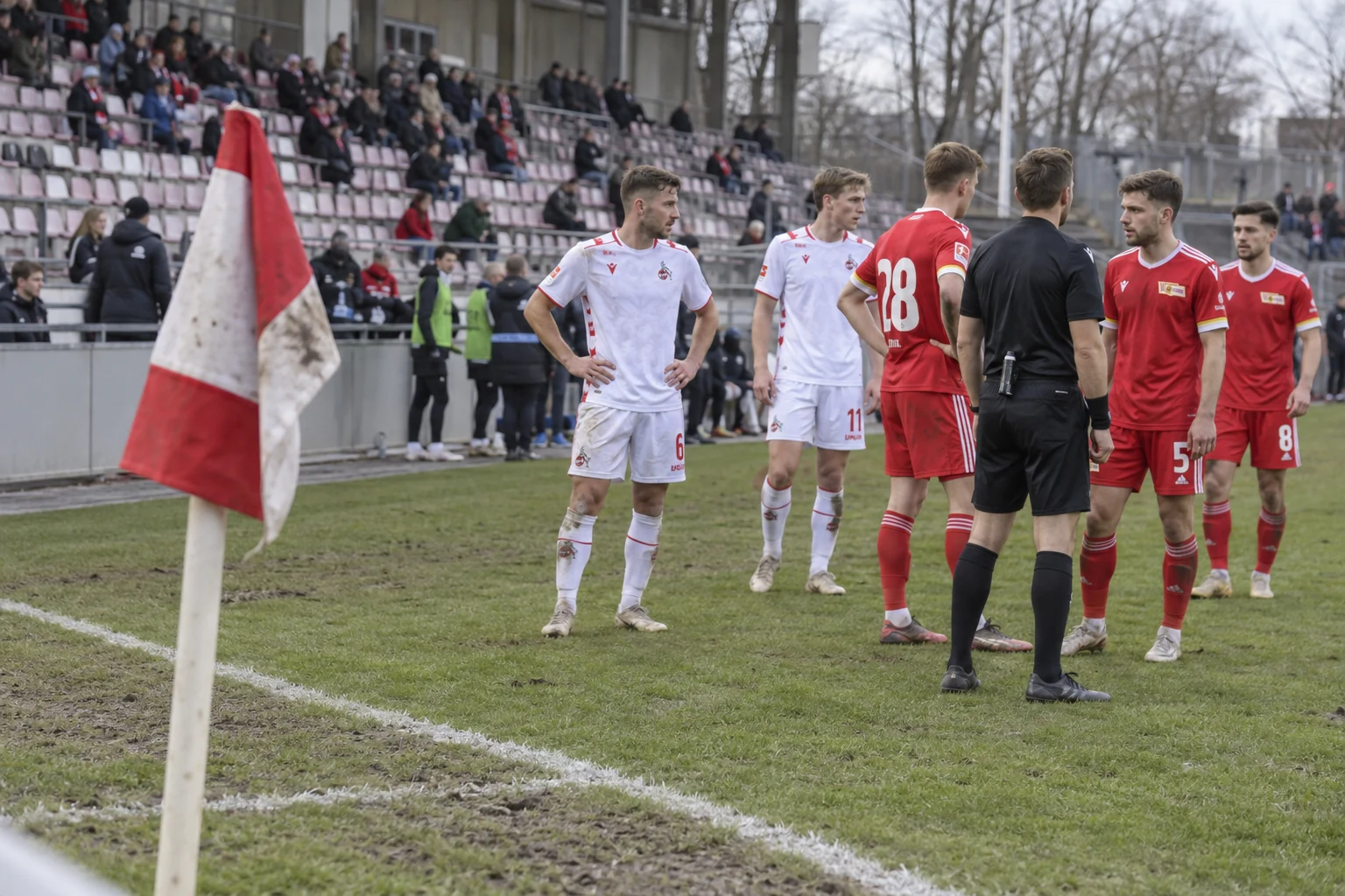 Köln slo Union Berlin 3-0 og er nummer tre